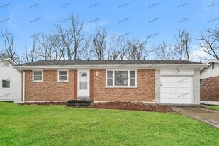 118 Martigney Dr in St. Louis, MO - Building Photo