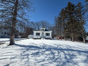5 Mockingbird Hill in Latham, NY - Building Photo - Building Photo