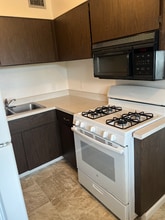 500 Glenwood Cir in Monterey, CA - Building Photo - Building Photo