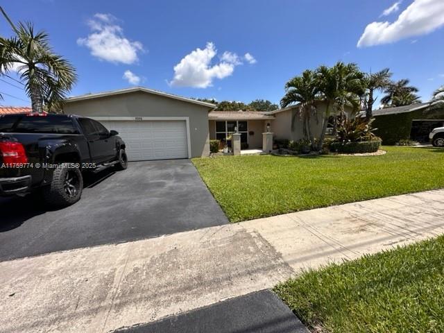 5030 SW 88th Terrace in Cooper City, FL - Building Photo - Building Photo