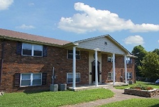 Shelby Hills Apartments in Nashville, TN - Building Photo - Building Photo