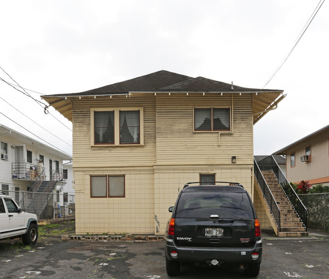 1537 Kewalo St in Honolulu, HI - Foto de edificio - Building Photo