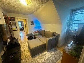 69 Partridge Ave, Unit 3 in Somerville, MA - Building Photo - Building Photo