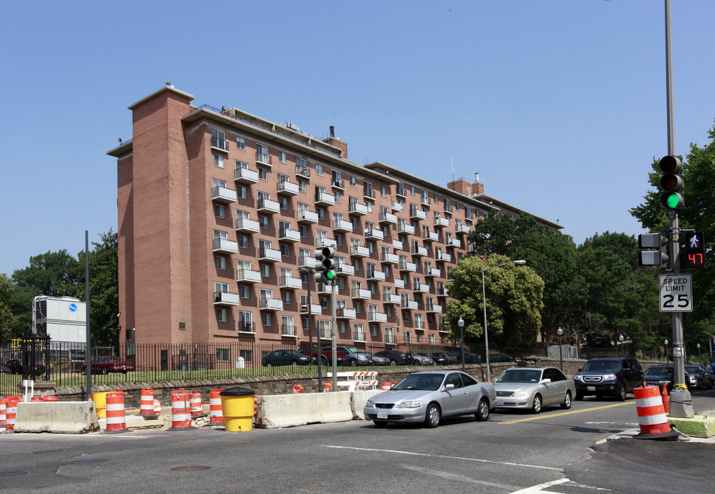 Garfield Terrace in Washington, DC - Building Photo