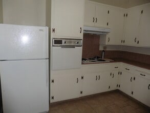 2220 Park Ave in Santa Clara, CA - Foto de edificio - Building Photo