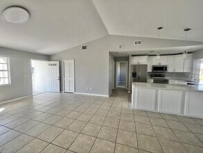 709 SW 23rd Terrace in Cape Coral, FL - Building Photo - Building Photo