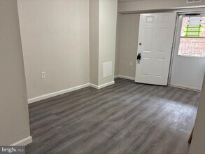 4706 Deanwood Dr in Capitol Heights, MD - Building Photo - Building Photo