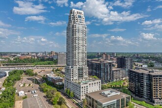 Eleven in Minneapolis, MN - Foto de edificio - Building Photo