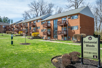 Centennial Woods Apartments in Cincinnati, OH - Foto de edificio - Building Photo