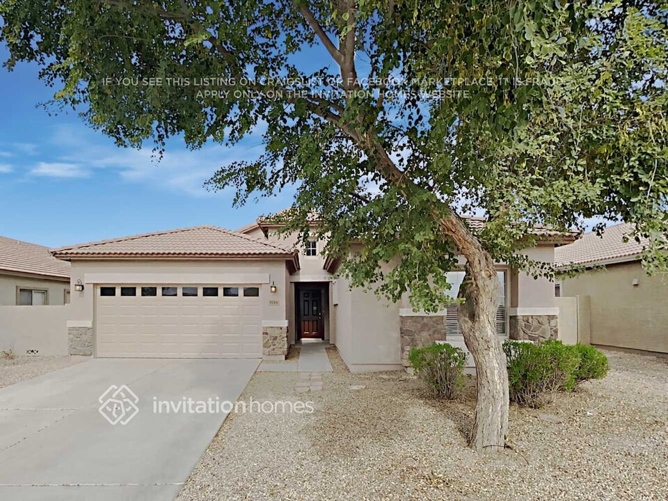 9218 W Illini St in Tolleson, AZ - Building Photo