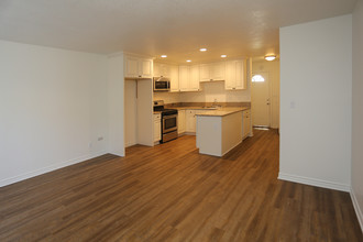 Villas at Orange in Orange, CA - Building Photo - Interior Photo