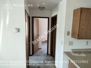 139 E Mitchell Ave in Appleton, WI - Building Photo - Building Photo