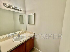 4267 S Semoran Blvd in Orlando, FL - Building Photo - Building Photo