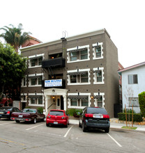 Loudon Arms in Long Beach, CA - Building Photo - Building Photo