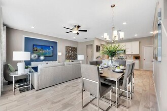 11740 Blackbrook Ct in Seffner, FL - Building Photo - Building Photo