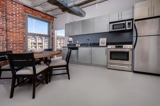 Marley Lofts in Los Angeles, CA - Building Photo - Building Photo