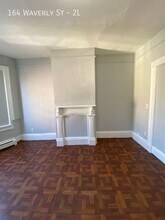 164 Waverly St in Yonkers, NY - Building Photo - Building Photo