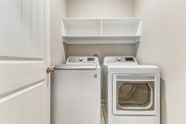 19015 Blue Valley Ln