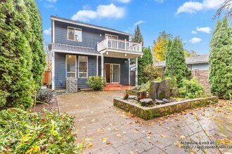 9731 N Clarendon Ave in Portland, OR - Building Photo - Building Photo