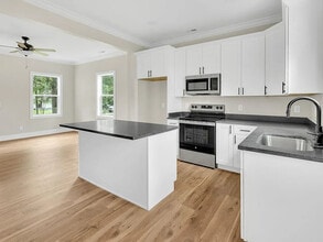 53 Smythe Ave in Greenville, SC - Building Photo - Building Photo