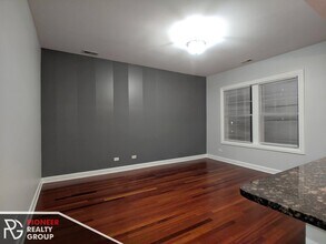 7356 N Ashland Blvd in Chicago, IL - Building Photo - Building Photo