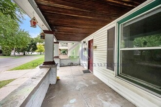 1335 Hamilton Ave NW in Grand Rapids, MI - Building Photo - Building Photo