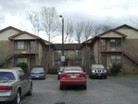 Show Place Apartments in Birmingham, AL - Foto de edificio - Building Photo