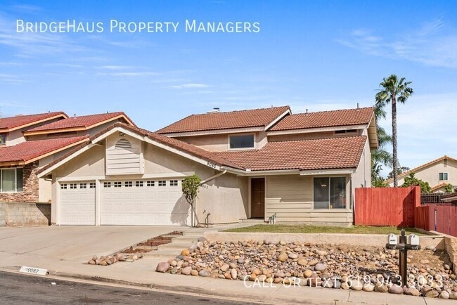 9082 Westvale Rd in San Diego, CA - Building Photo - Building Photo