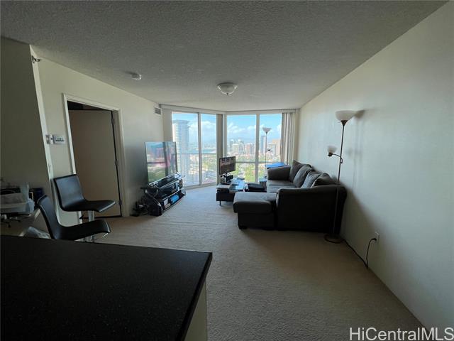 property at 801 S King St