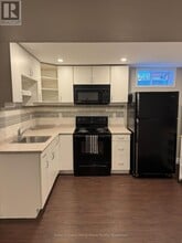 517 McTavish St in Fergus, ON - Building Photo - Building Photo