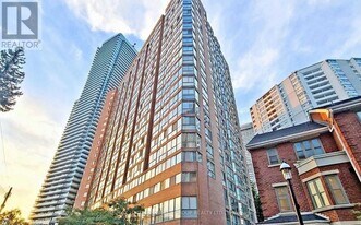 1055 Bay St. in Toronto, ON - Building Photo