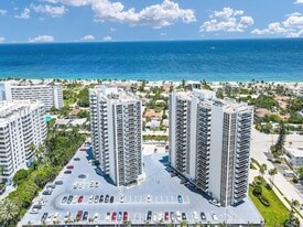 2701 N Ocean Blvd in Fort Lauderdale, FL - Building Photo