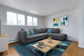 Princess Ann Apartments in Yorkton, SK - Building Photo - Building Photo