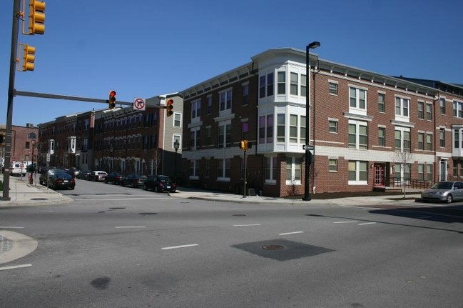 Albermarle Square in Baltimore, MD - Foto de edificio - Building Photo