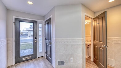 9100 Atlantic Ave, Unit 1 in Margate City, NJ - Building Photo - Building Photo