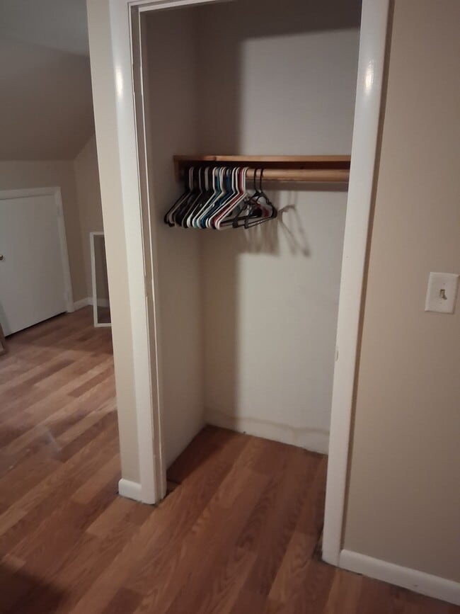 775 Knotty Oak Rd in Coventry, RI - Foto de edificio - Building Photo