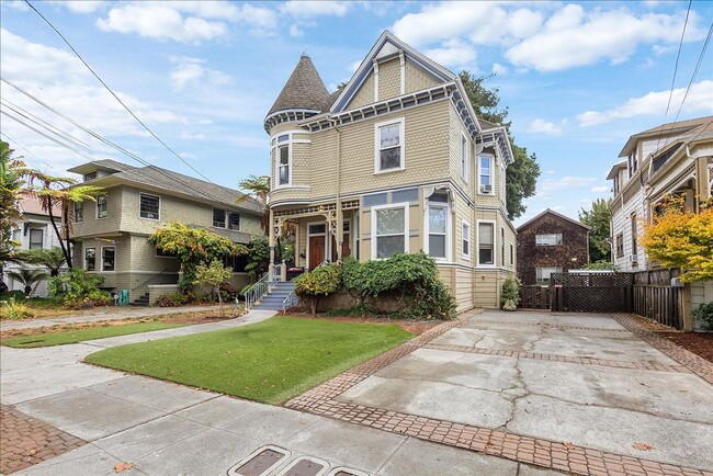 1228 Park Ave E in Alameda, CA - Building Photo - Building Photo