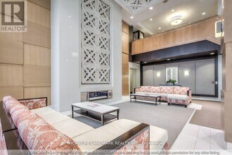 100 Harrison Garden Blvd in Toronto, ON - Building Photo - Building Photo