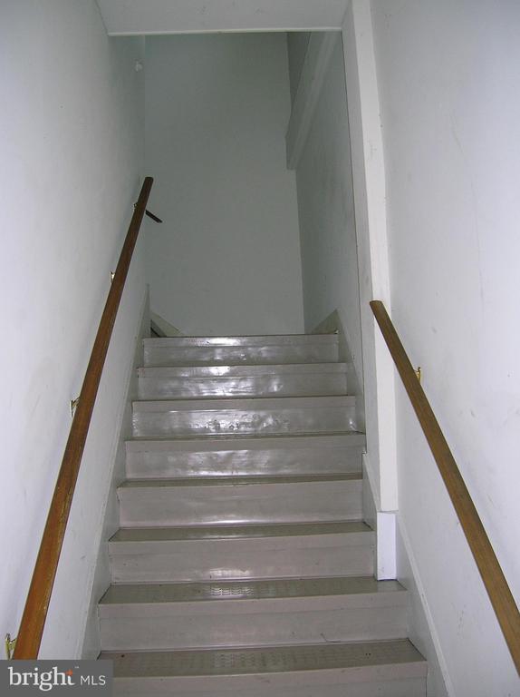 404 E William St, Unit J in Salisbury, MD - Building Photo - Building Photo