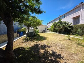 308 E Elmwood Ave in Burbank, CA - Building Photo - Building Photo