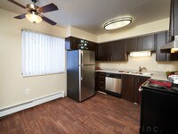 Building Photo - Mountain Vista Apartamentos in Denver, Colorado