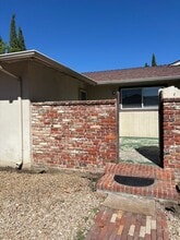 1230 San Benito St in Hollister, CA - Building Photo - Building Photo