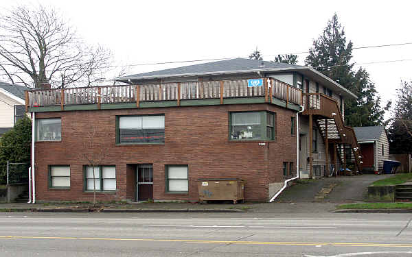 7329 15th Ave NW in Seattle, WA - Foto de edificio - Building Photo