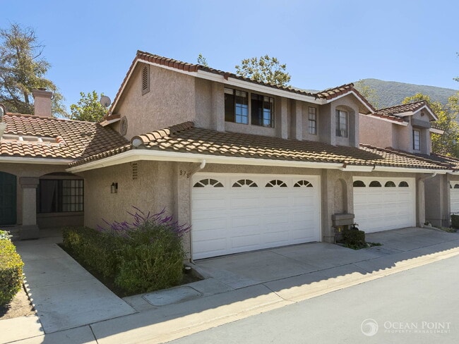 property at 878 Paseo Tosamar