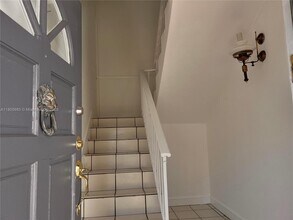 3130 S Le Jeune Rd-Unit -3132-U in Coral Gables, FL - Building Photo - Building Photo