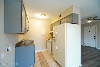 1623 Brick Kiln Ln in Louisville, KY - Building Photo - Building Photo