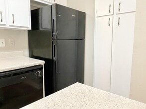 1801 Campbell Rd in Houston, TX - Building Photo - Building Photo