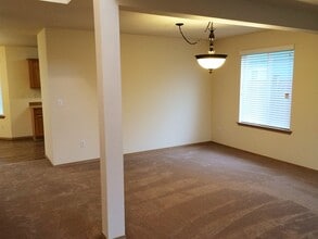 1107 202nd St E in Spanaway, WA - Building Photo - Building Photo