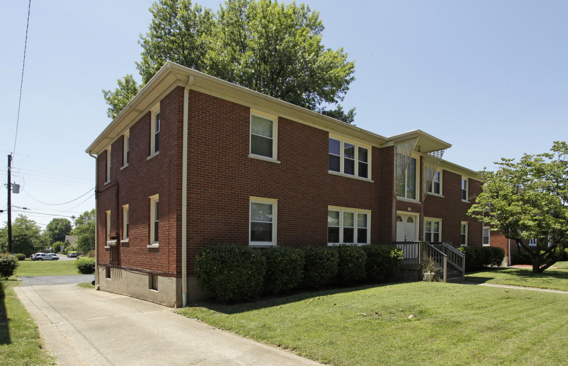 2906 Abigail Dr in Louisville, KY - Foto de edificio