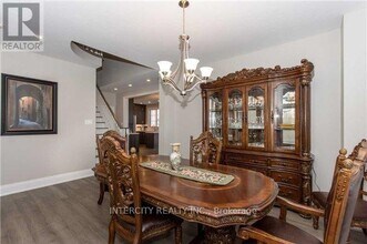 43 Crew Crescent in Vaughan, ON - Building Photo - Building Photo